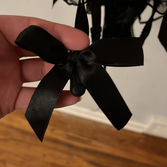 Black Sequence Lingerie - Picture 10 of 11